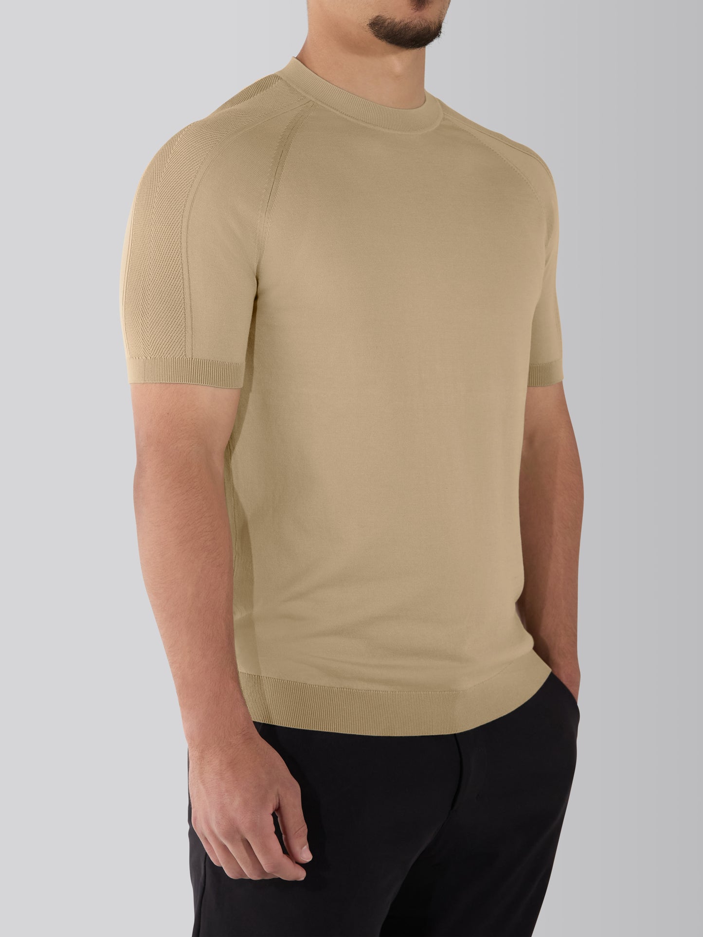 Sencillo Form Tee