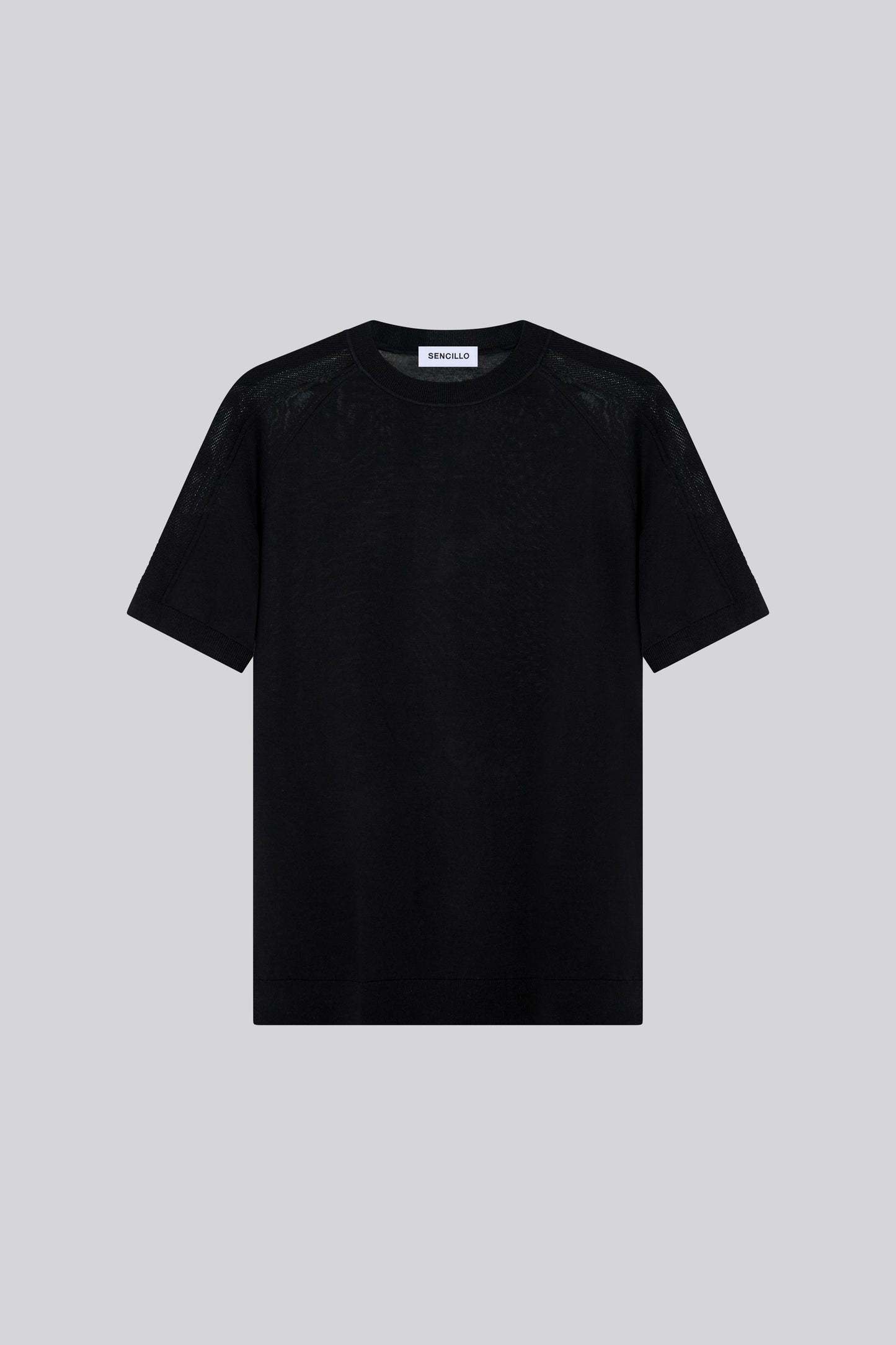 Sencillo Form Tee