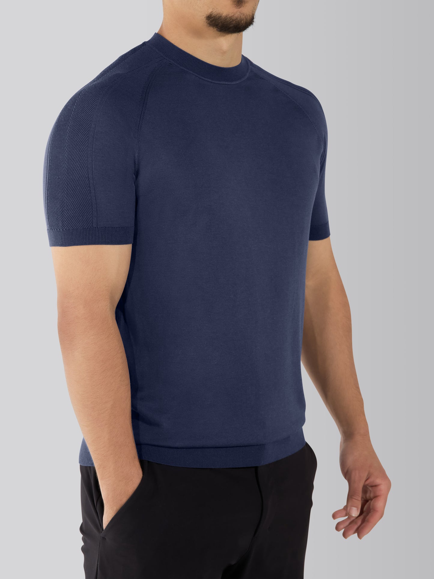 Sencillo Form Tee