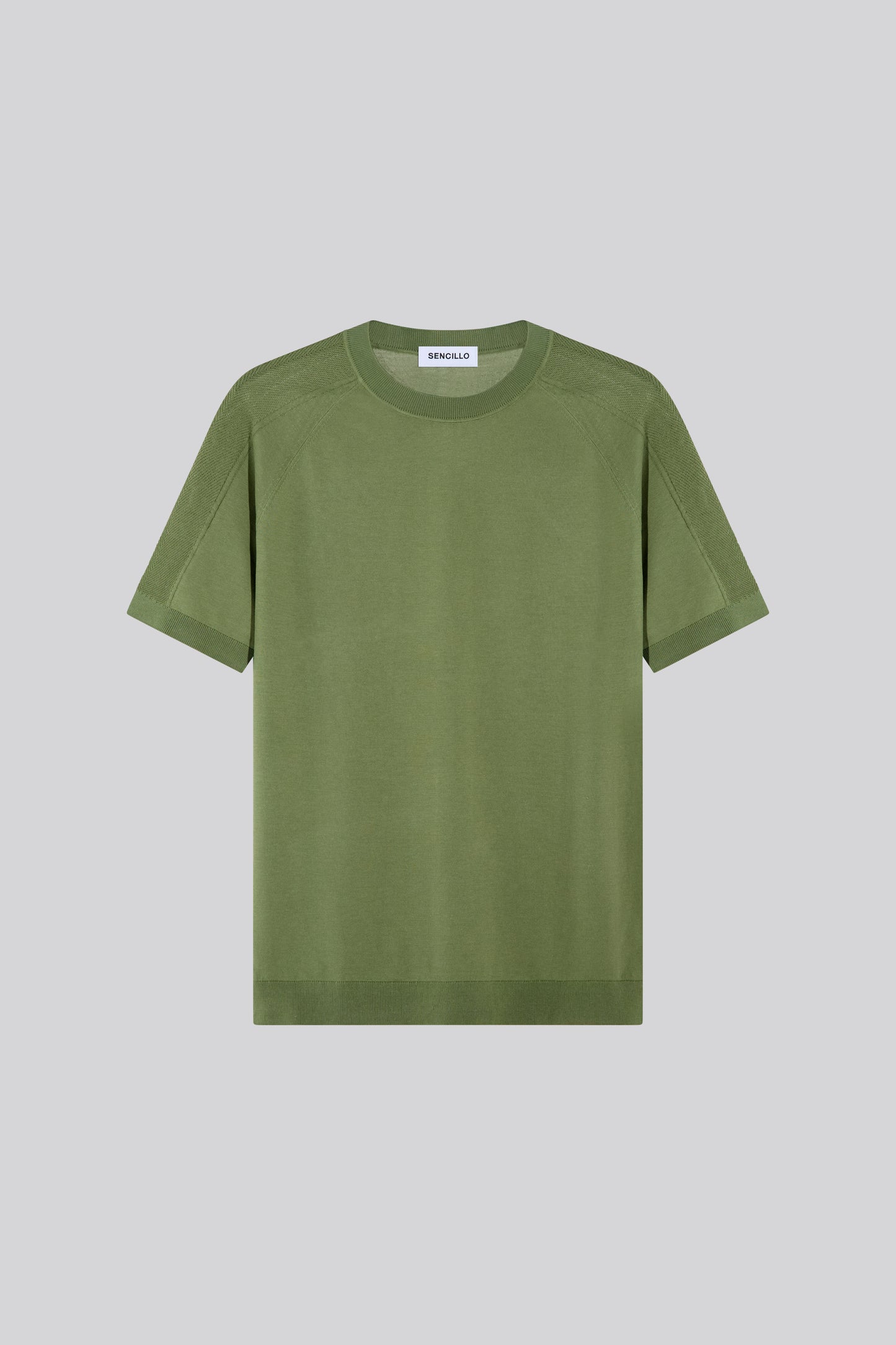Sencillo Form Tee