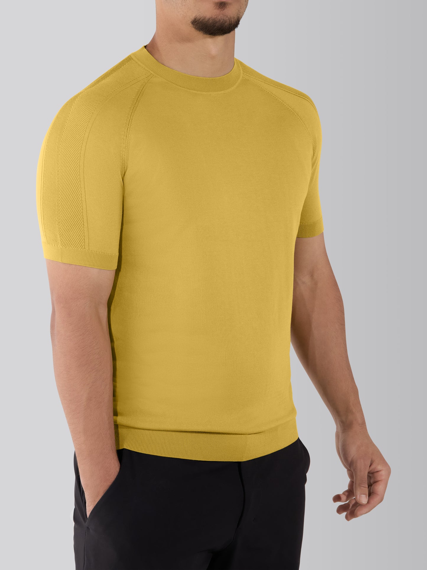 Sencillo Form Tee